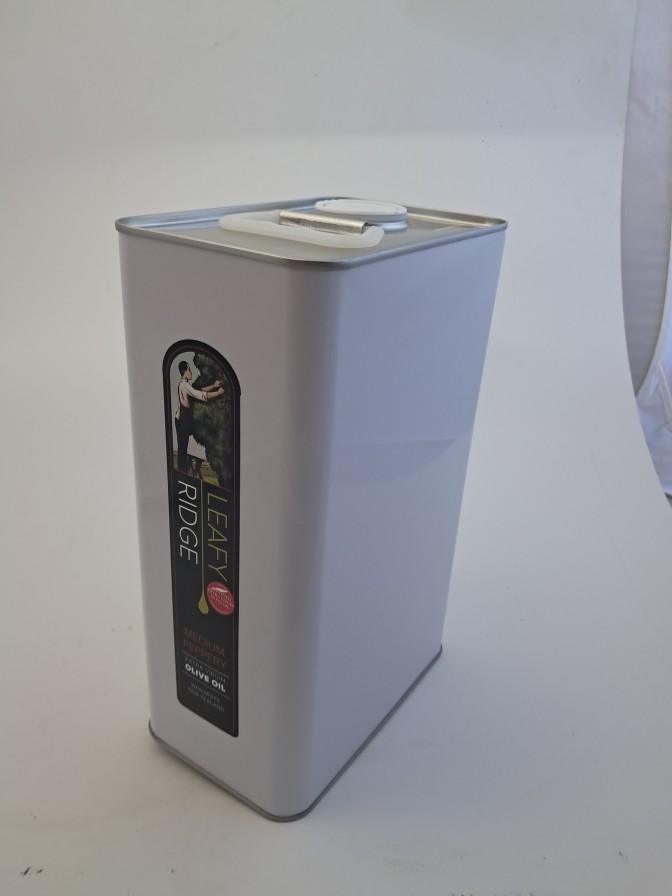 Extra Virgin Olive Oil, Medium Peppery - 4L can image